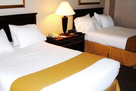 Holiday Inn Express Waterbury Ngoại thất bức ảnh
