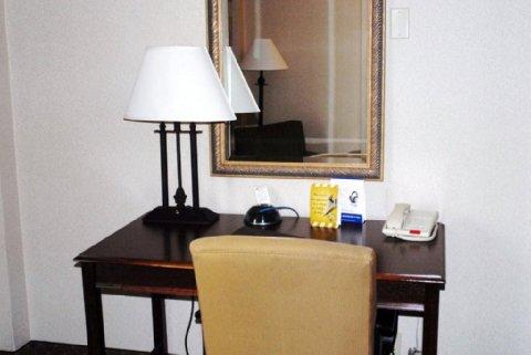 Holiday Inn Express Waterbury Ngoại thất bức ảnh