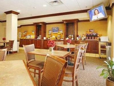 Holiday Inn Express Waterbury Ngoại thất bức ảnh